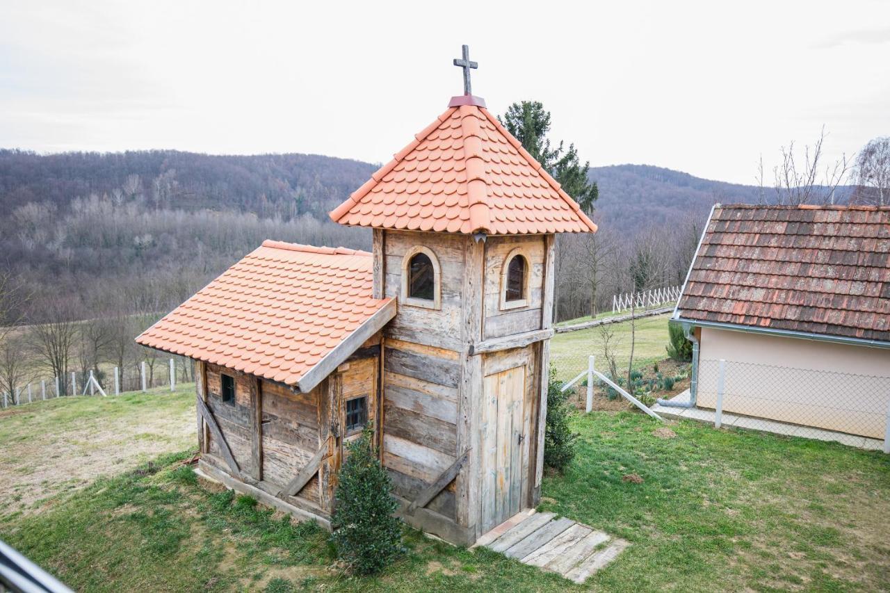 Villa Kuce Za Odmor -Japin Breg Ðurđevac Exterior foto