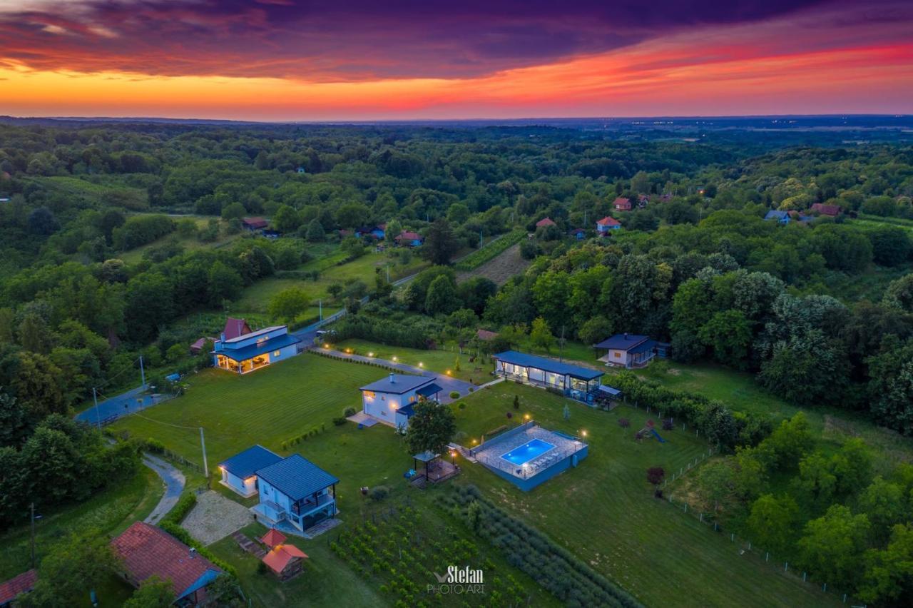 Villa Kuce Za Odmor -Japin Breg Ðurđevac Exterior foto